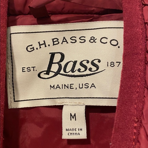 G H Bass size Medium Vest good condition - Picture 2 of 3